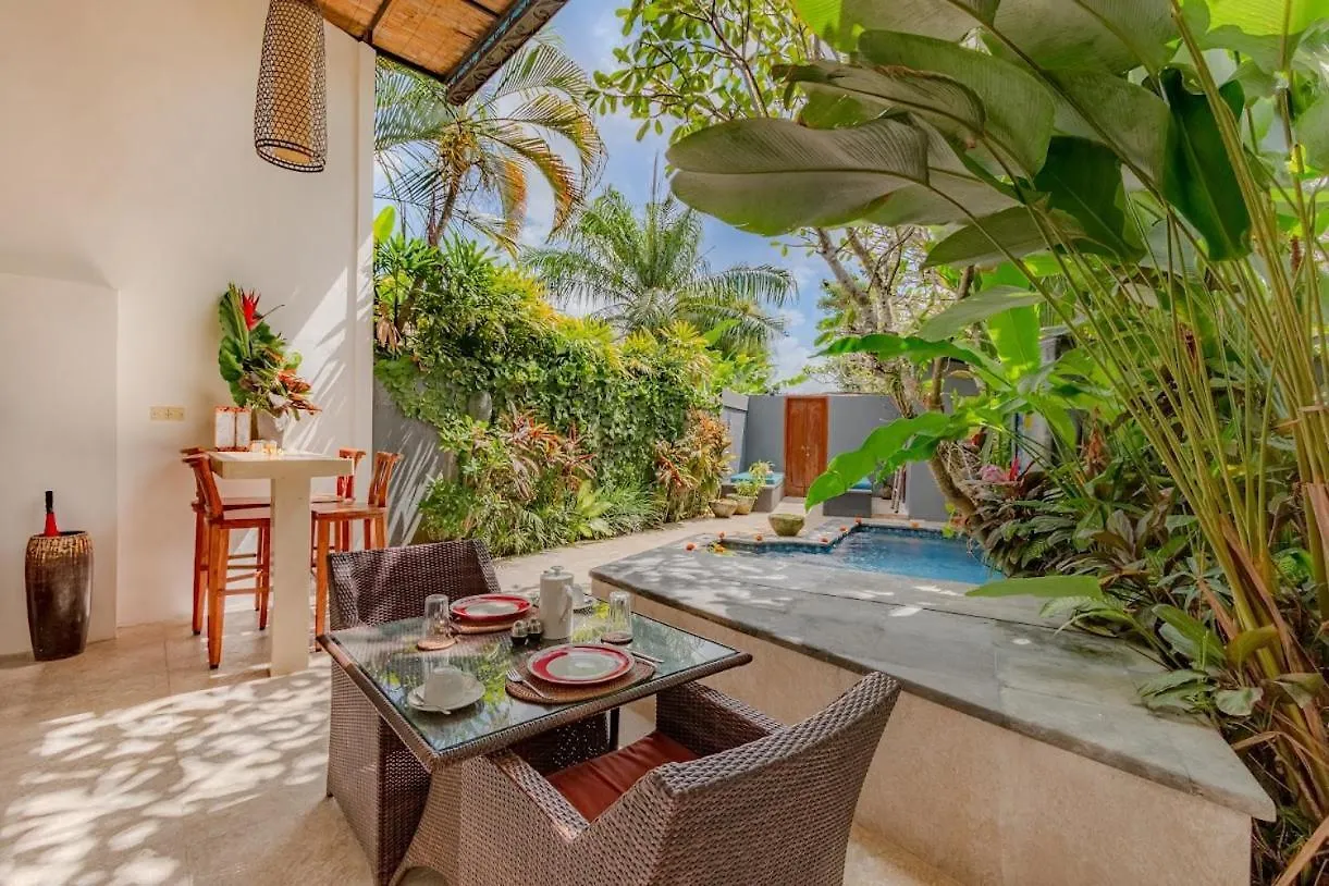 Bali Akasadua Villa Seminyak Endonezya